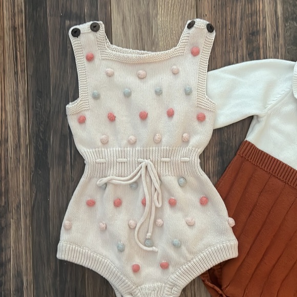 Darling Sweater Jumpers - Picture 2 of 7